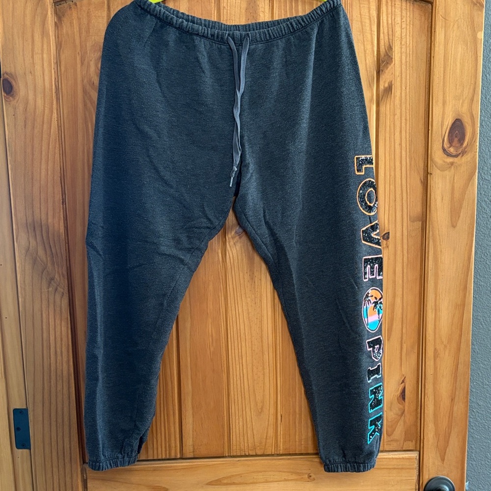 Ladies Sz Large PINK Victoria's Secret jogger style sweatpants.